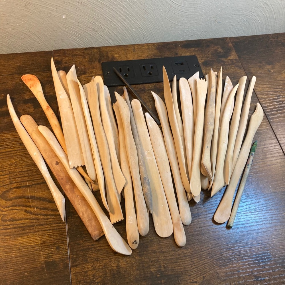 36 Piece Wooden Pottery Clay Sculpting Modeling Tool Set Lot Artisan Ceramics
